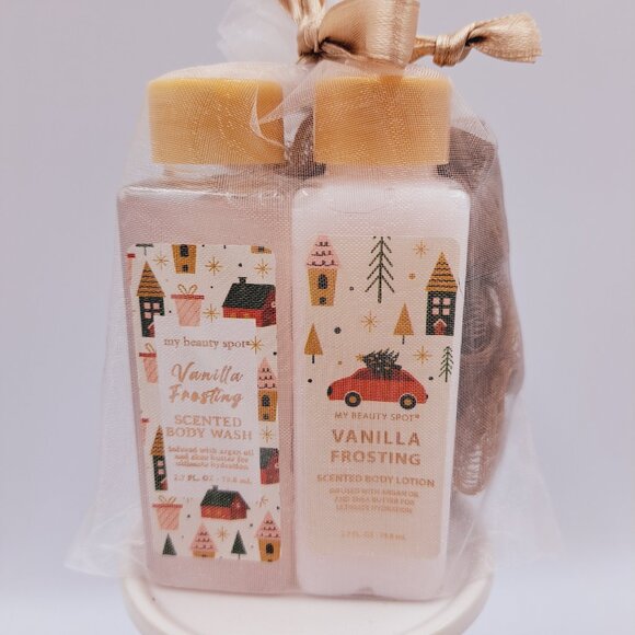 Bath & Body Holiday Vanilla Body Wash, Body Lotion & Cinnamon Vanilla Hand Cream - Picture 2 of 7